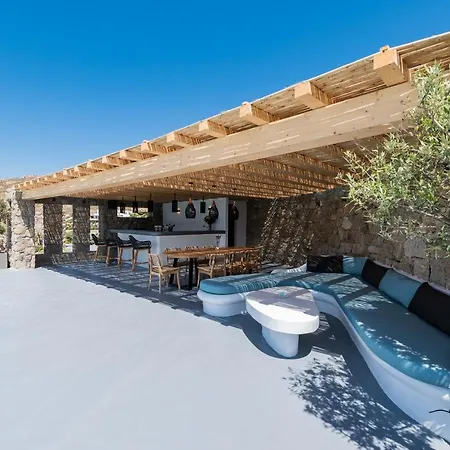 Leda Mykonos