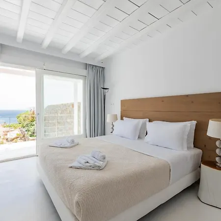 Leda Mykonos * Elia (Mykonos)